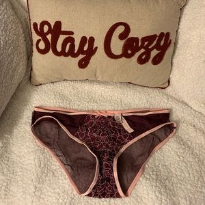 NWT Victoria’s Secret Large Panty